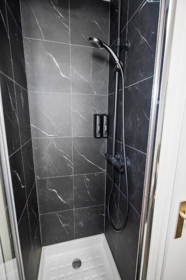 La Suite "Black Hood" Maubeuge Exterior photo